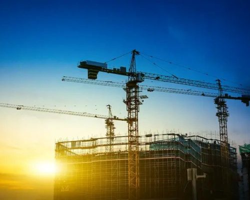 <strong>Using SPONS, BCIS, And Historic Cost Data In Construction Cost Estimating: How Quantity Surveyors Make Accurate Projections</strong>