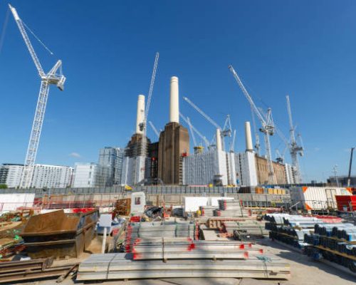 <strong>Effective Risk Management Strategies for Construction Projects: Ensuring On-time, On-budget and Quality Deliveries</strong>