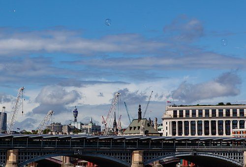 <strong>Preventing Costly Site Variations: Strategies for Managing Changes in Construction Projects</strong>